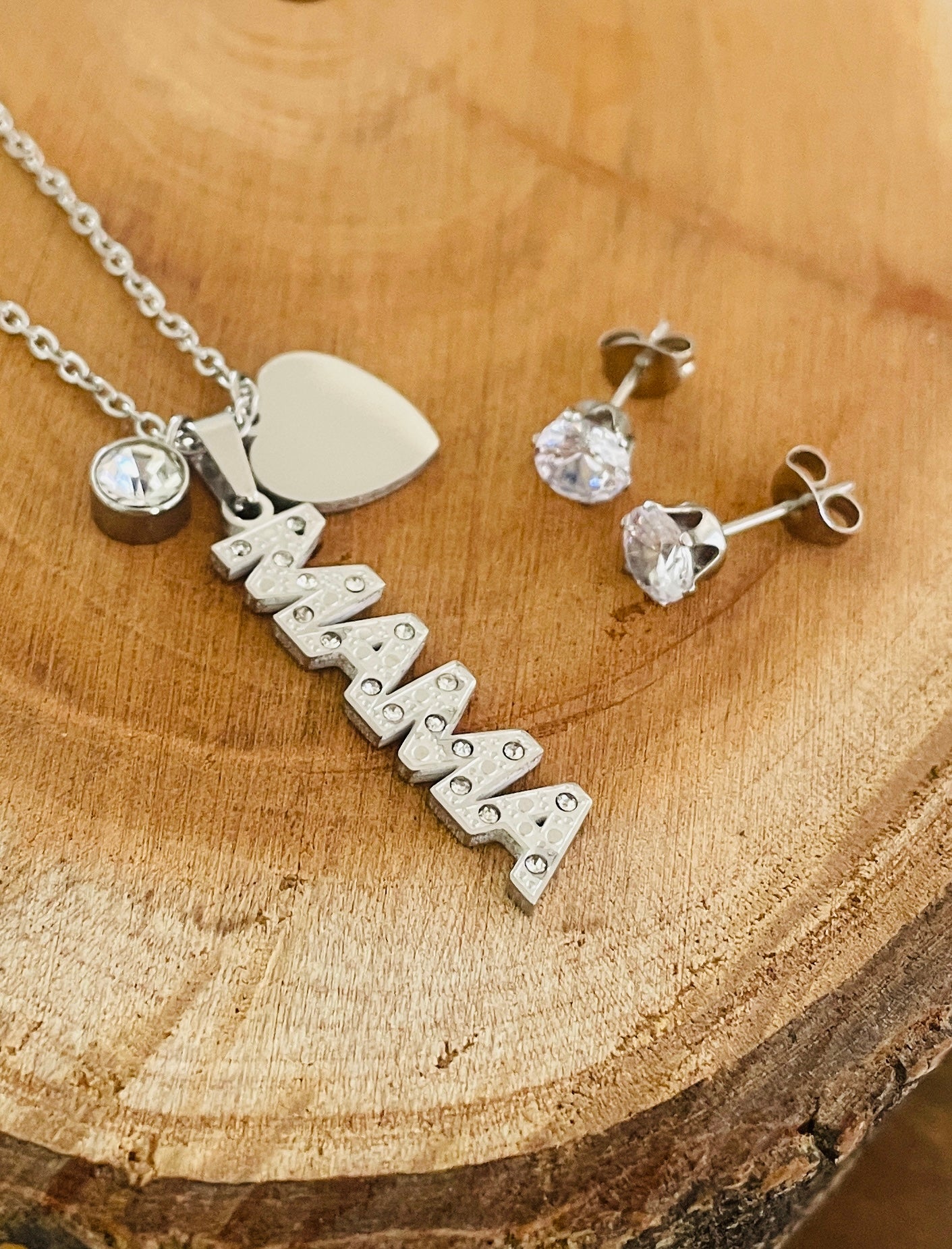 Silver rhinestone hart necklace and earrings bundle