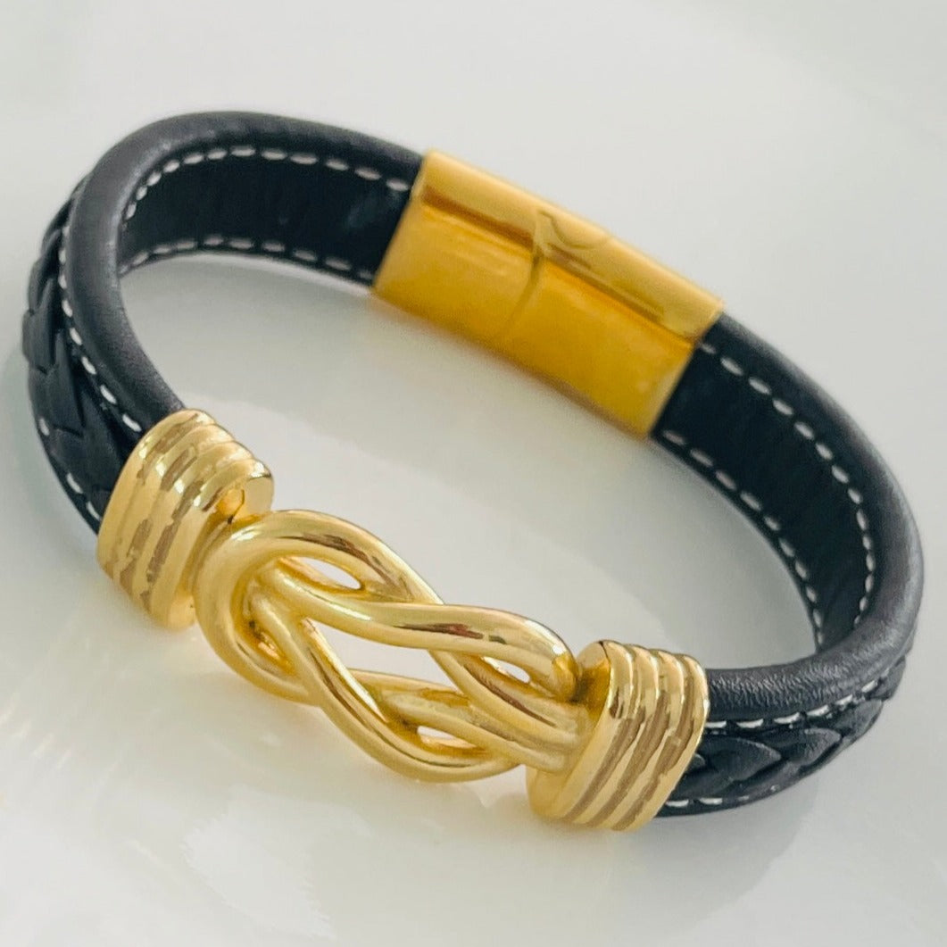 Twisted gold men's bracelet