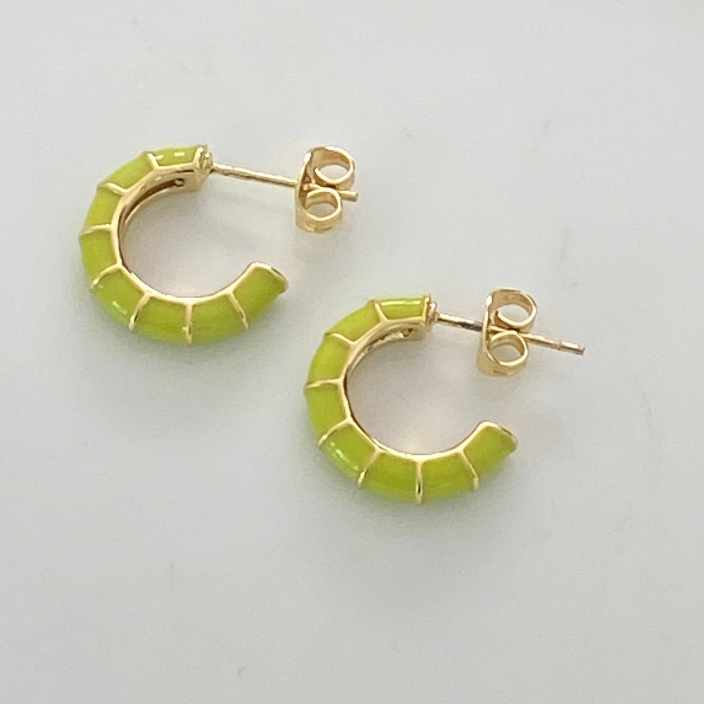 Little spring hoop earrings