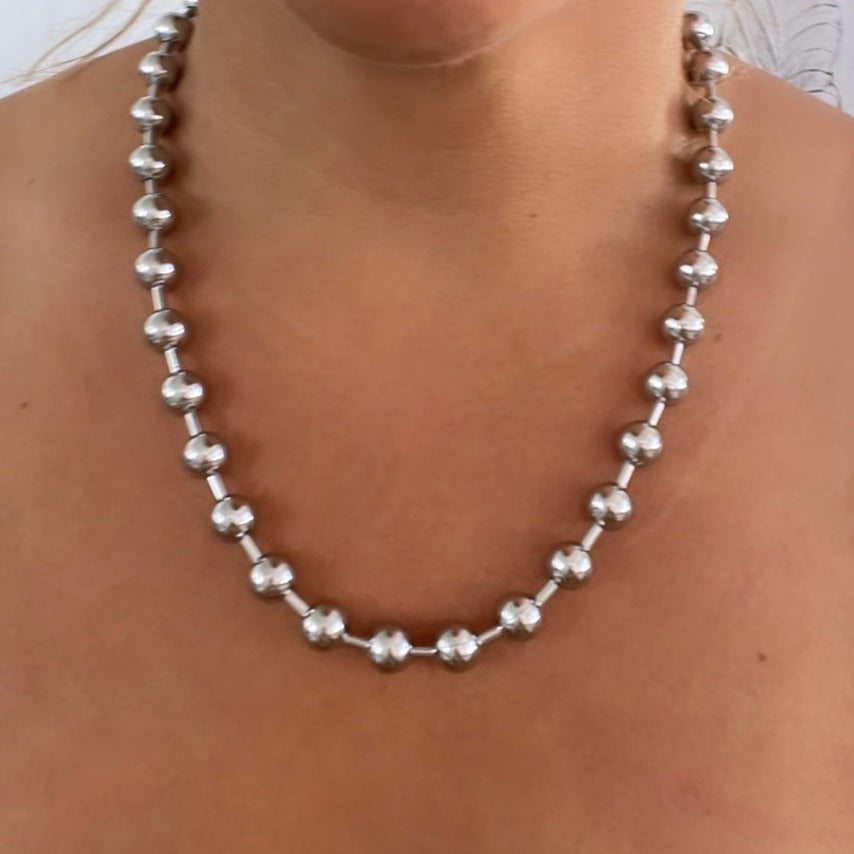 chunky silver ball necklaces