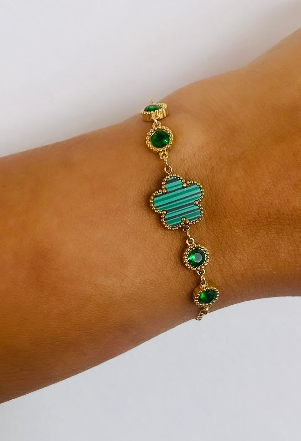 Green flower bracelet