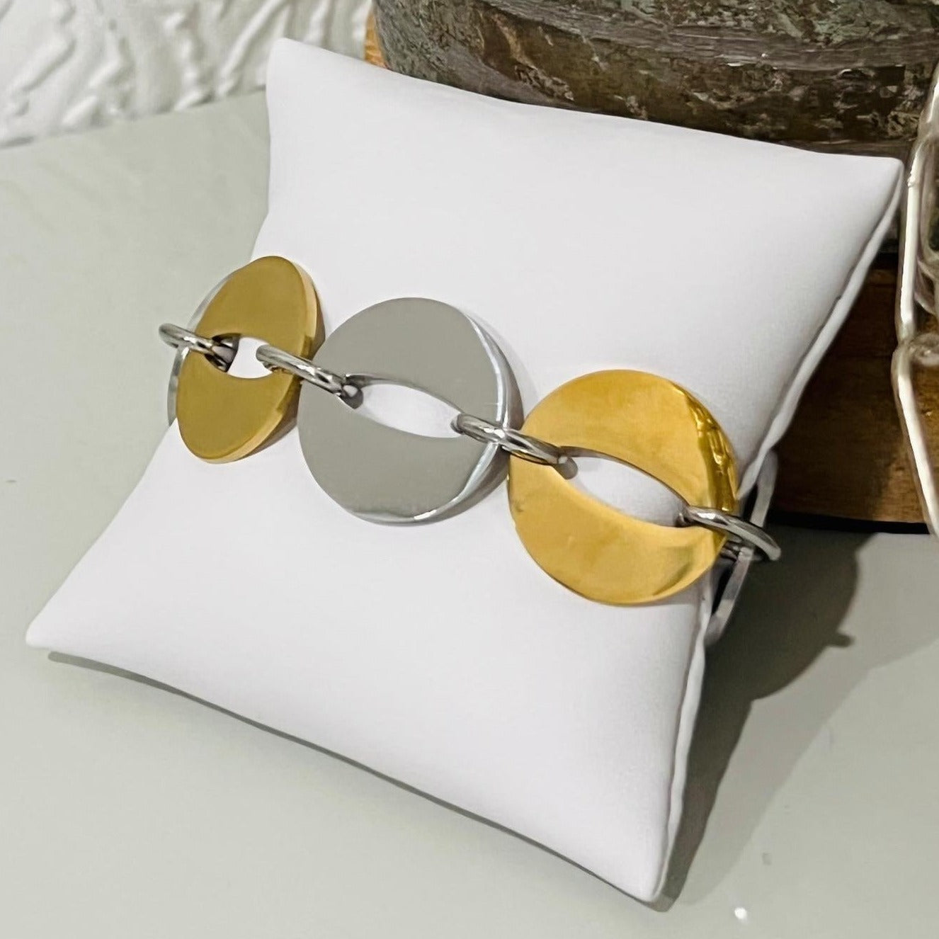 2 tone oval bracelet