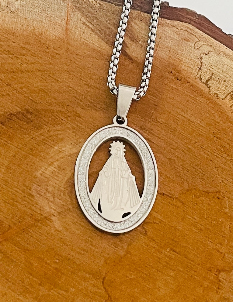 Stainless steel silver necklace