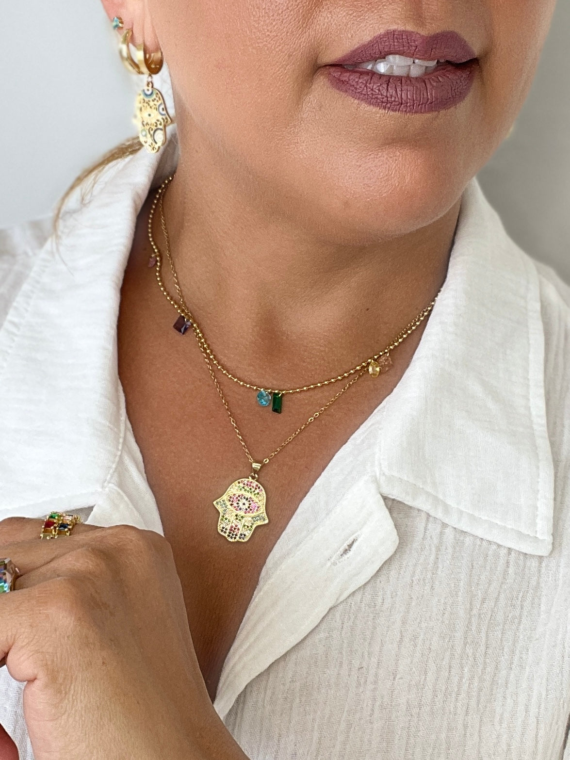 Gold little stone necklace