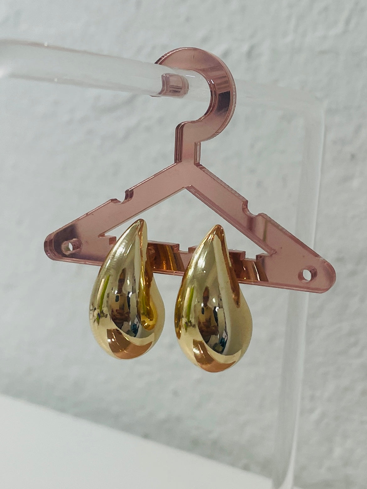 Small Droplet stud earrings