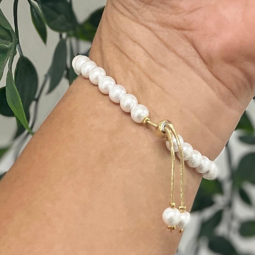 I need some Pearl adjustable bracelet