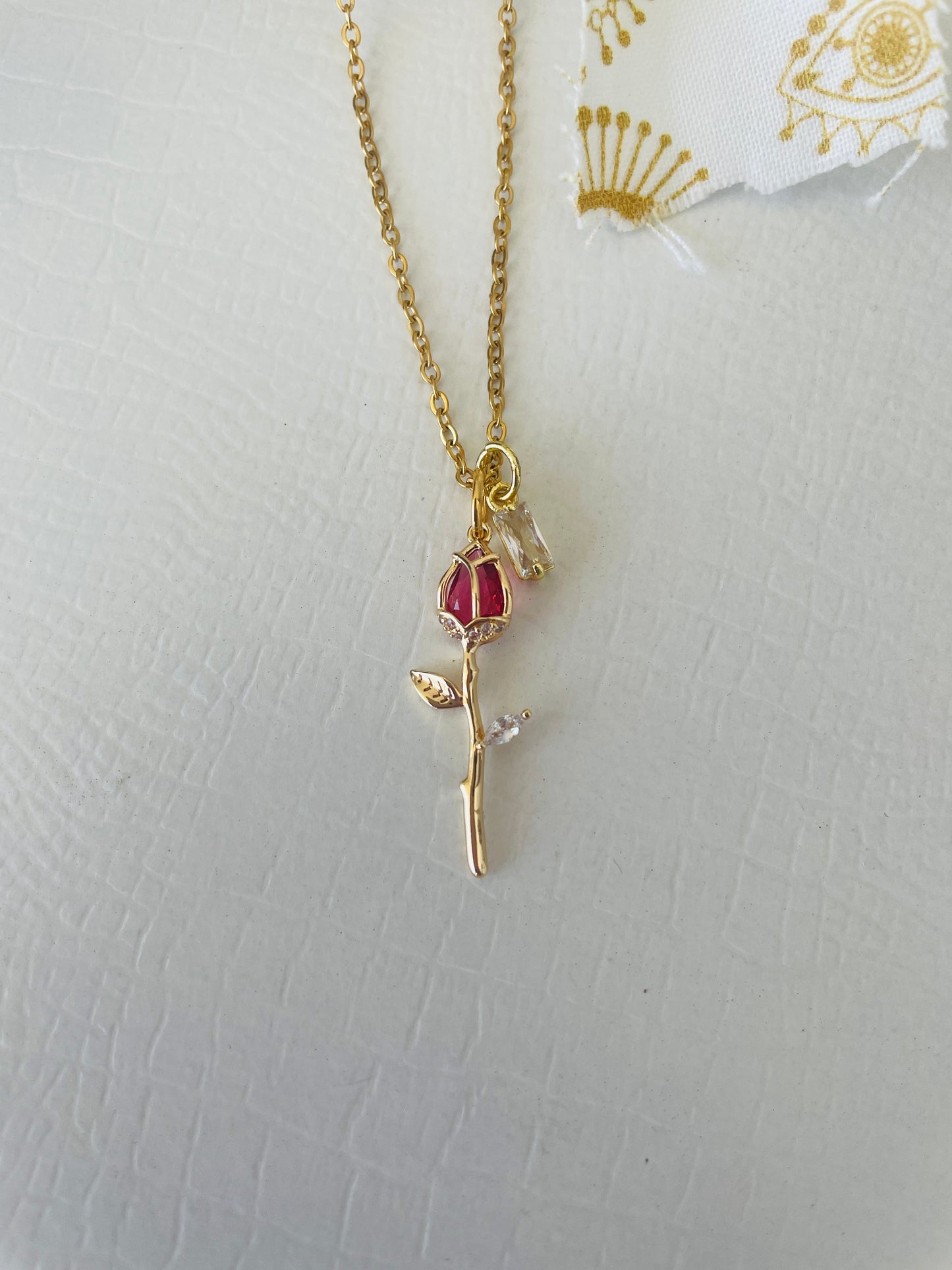 I love roses necklace