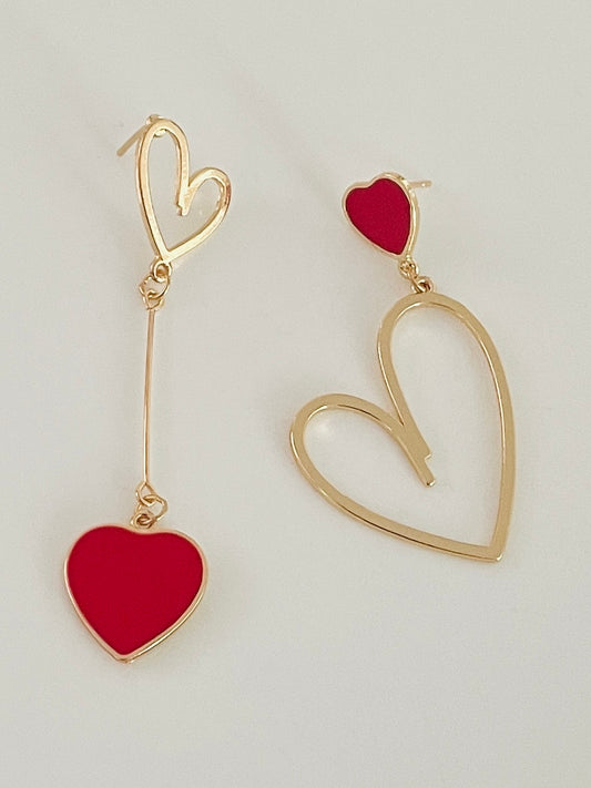 Heart stud earrings