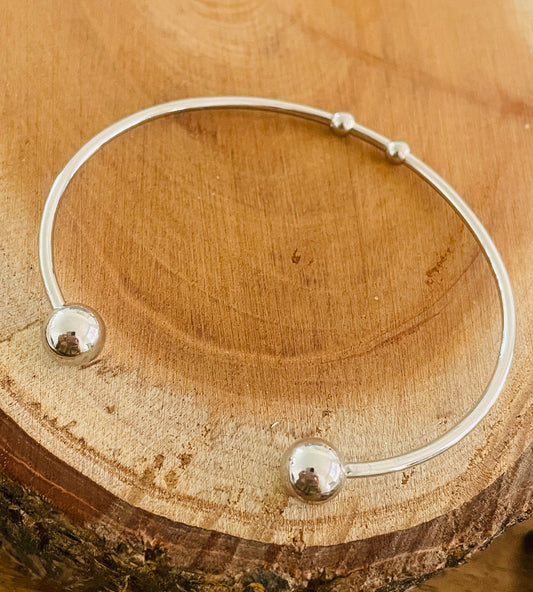 Silver basic bangle