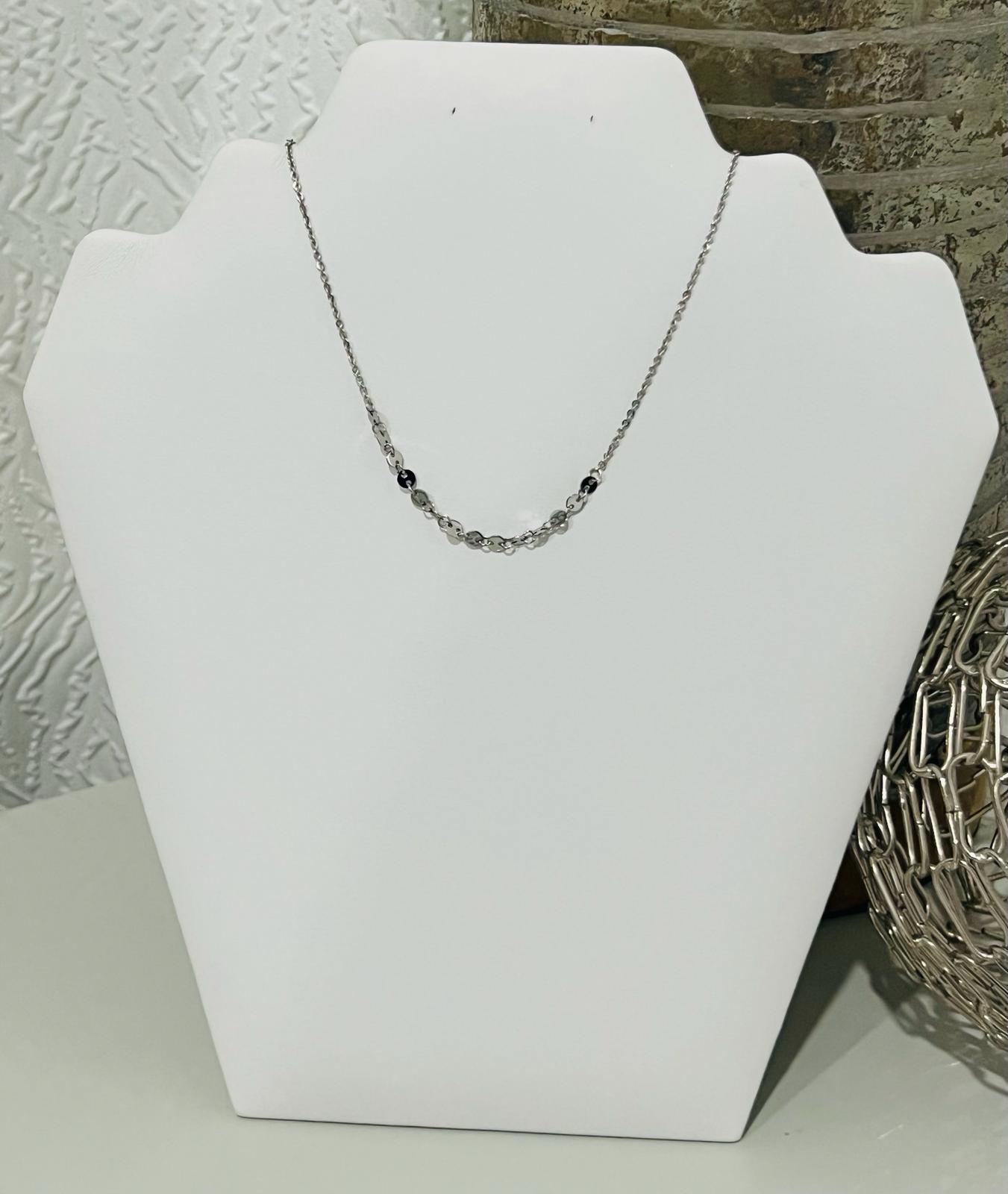 Silver simple basic necklace