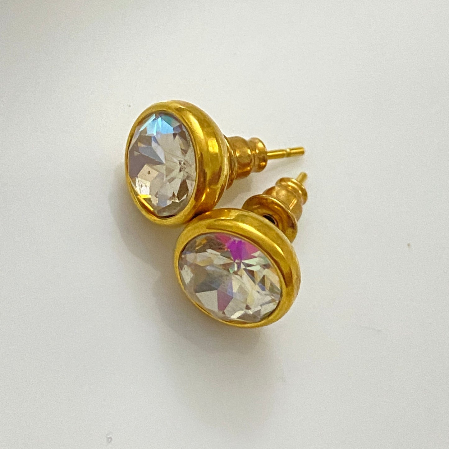 Small color Stud earrings