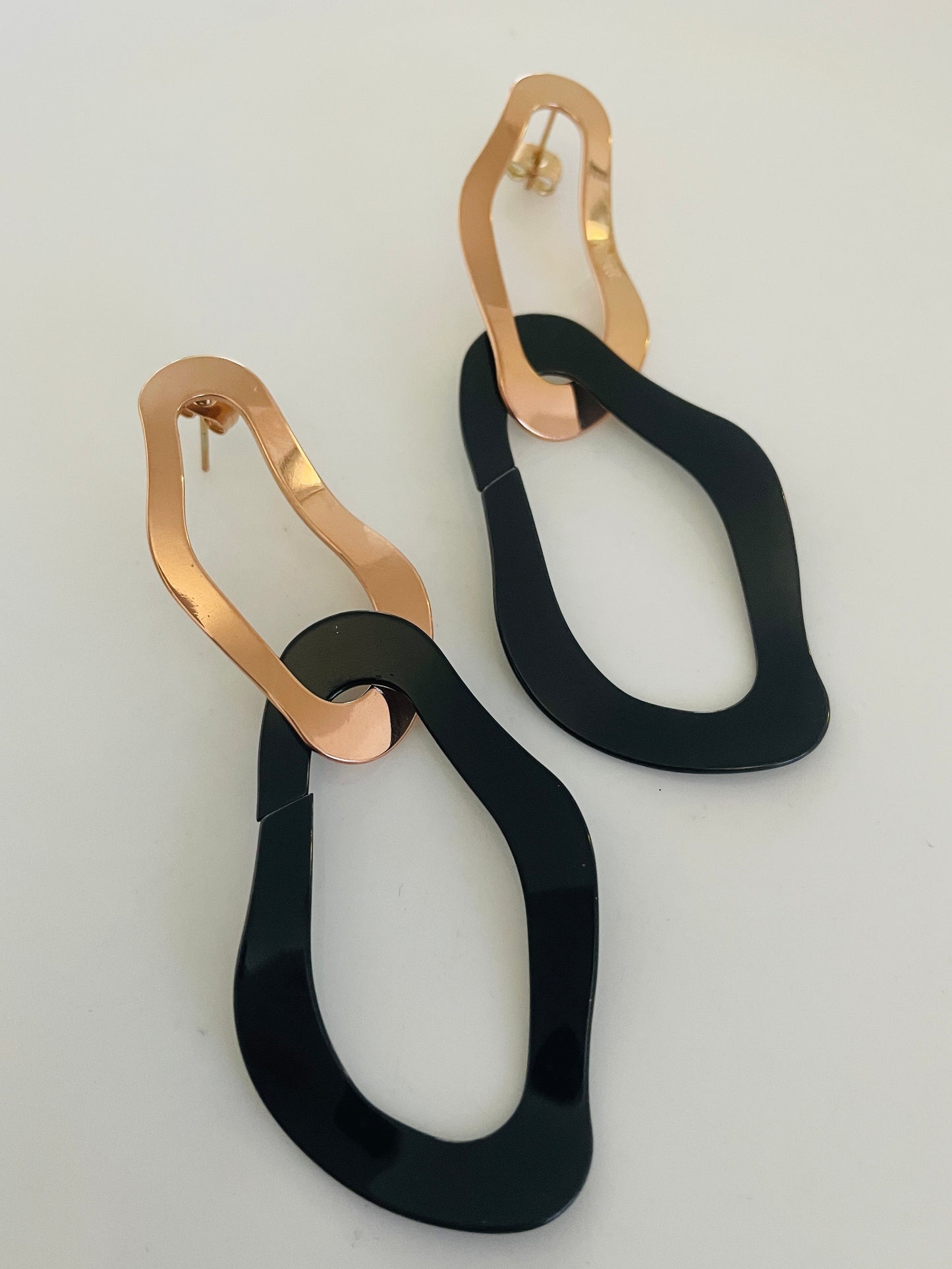 Rose gold and black long earrings