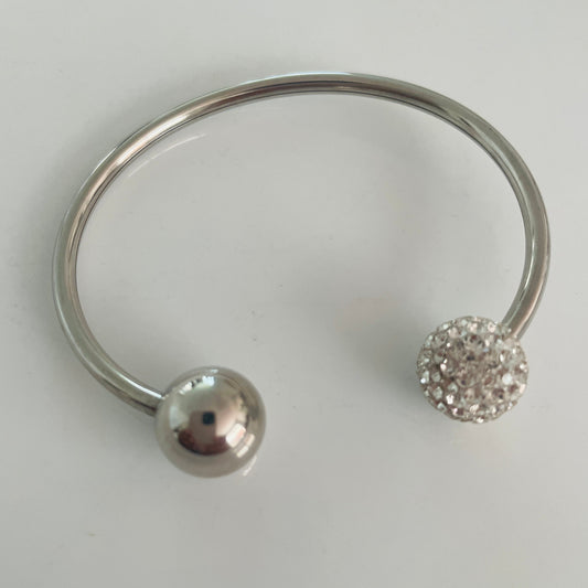 Rhinestone circle bangle