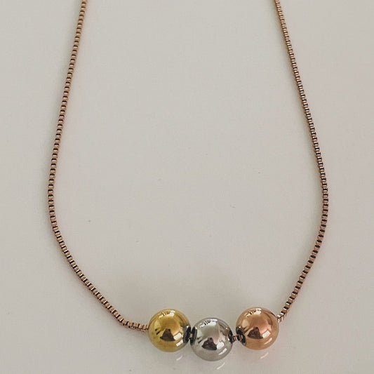 3 tone dot necklace