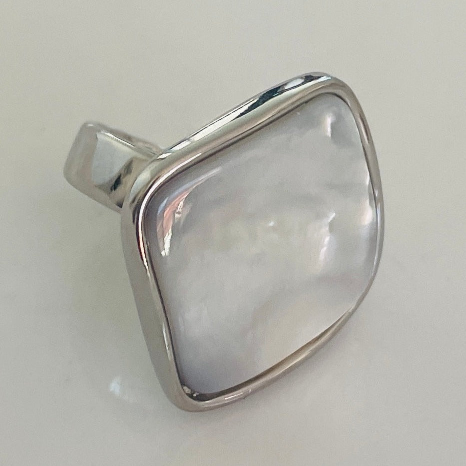 Square iridescent silver ring