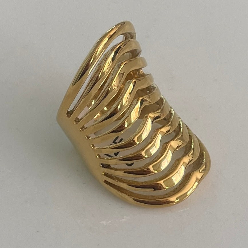 Chic and Sleek gold ring