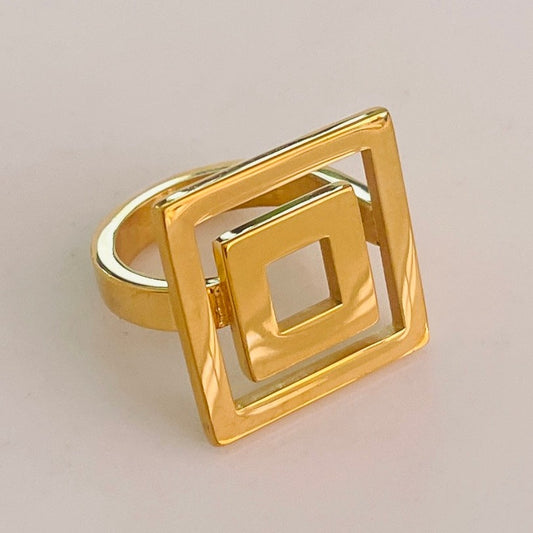 Square square gold ring