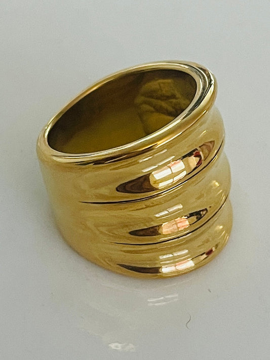 Gold 3 layered ring