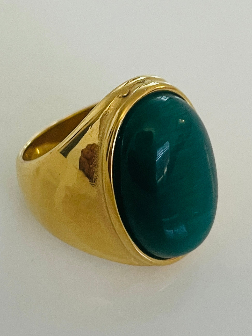 Teal cat eye gold ring